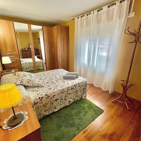 Nyaraló Casa Amplia Con Jardin En Cudillero