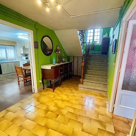 Дом отдыха Casa Amplia Con Jardin En Cudillero
